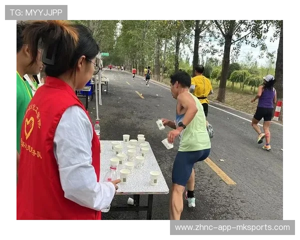 国际马拉松城市赛评选最佳社区志愿项目，国际马拉松比赛志愿者